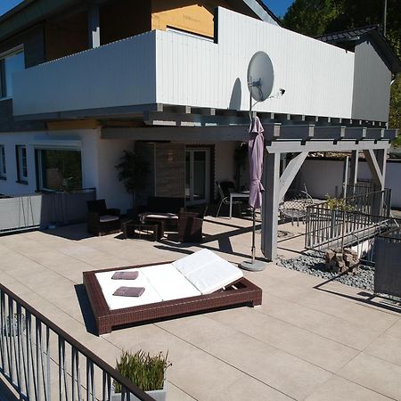 Seeblick-Ferienwohnung Im "Ferienhaus Agger-Blick" Mit Traumhafter Sonnen-Terrasse, Sauna, E-Kamin & Kajak Gummersbach Exterior photo