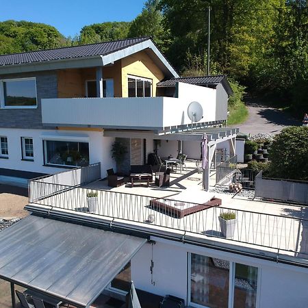Seeblick-Ferienwohnung Im "Ferienhaus Agger-Blick" Mit Traumhafter Sonnen-Terrasse, Sauna, E-Kamin & Kajak Gummersbach Exterior photo